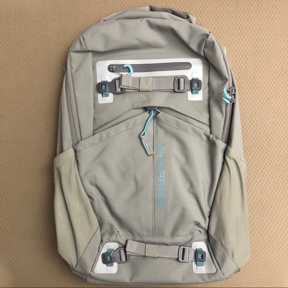 LIFEPROOF Squamish 20L Backpack